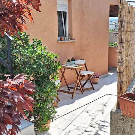 Apartamento Mory Kornić